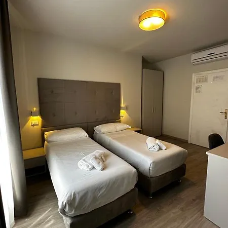 Pfa Ginevra - Isola D'elba Otel