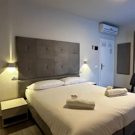 Hotel Pfa Ginevra - Isola D'elba