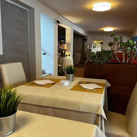 Pfa Ginevra - Isola D'elba فندق كافو