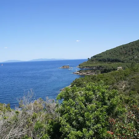 Pfa - Isola D'elba ホテル カーヴォ